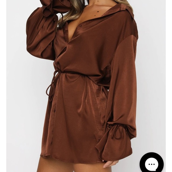 Satin oversized blouse dress - Picture 4 of 7